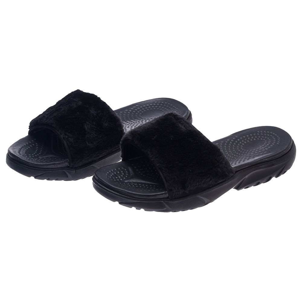 Fuzzy adidas slides shop